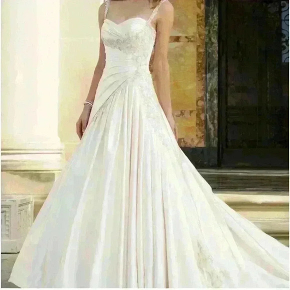 NWT Sophia Tolli gown - Picture 3 of 17